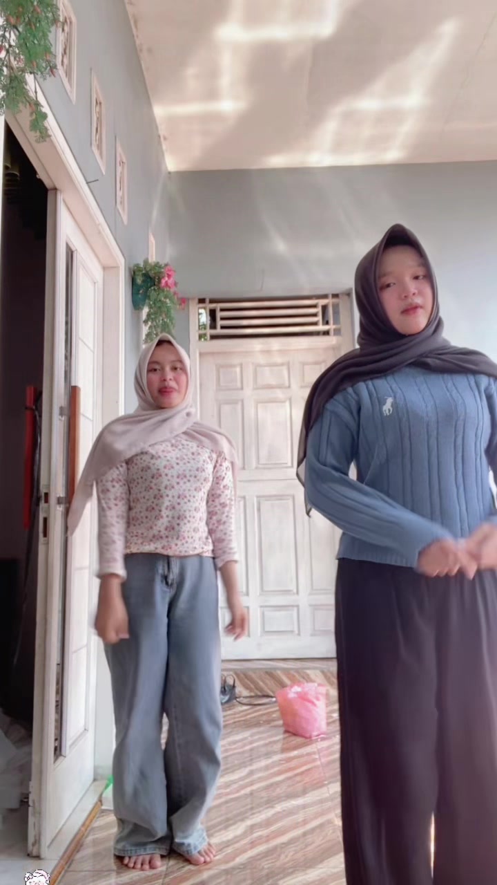 @philocalist_4