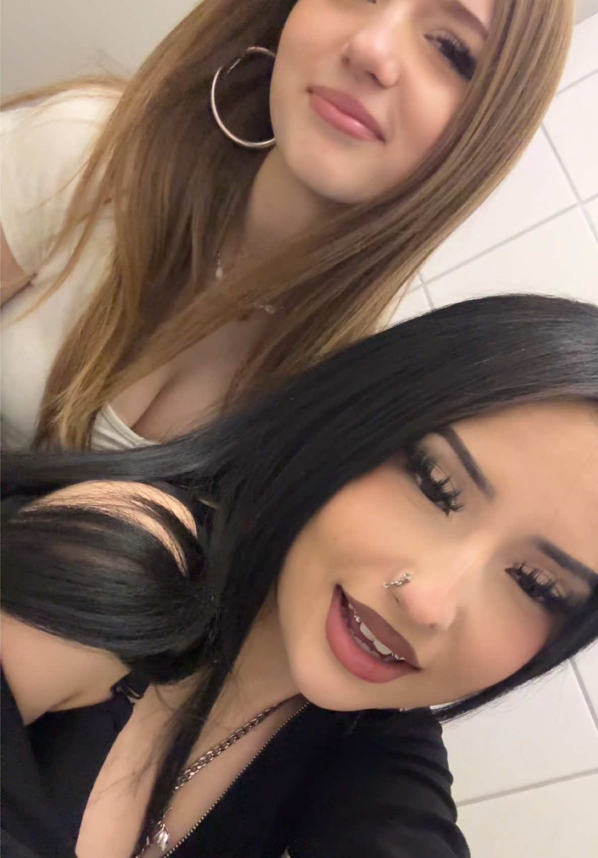 @naomi