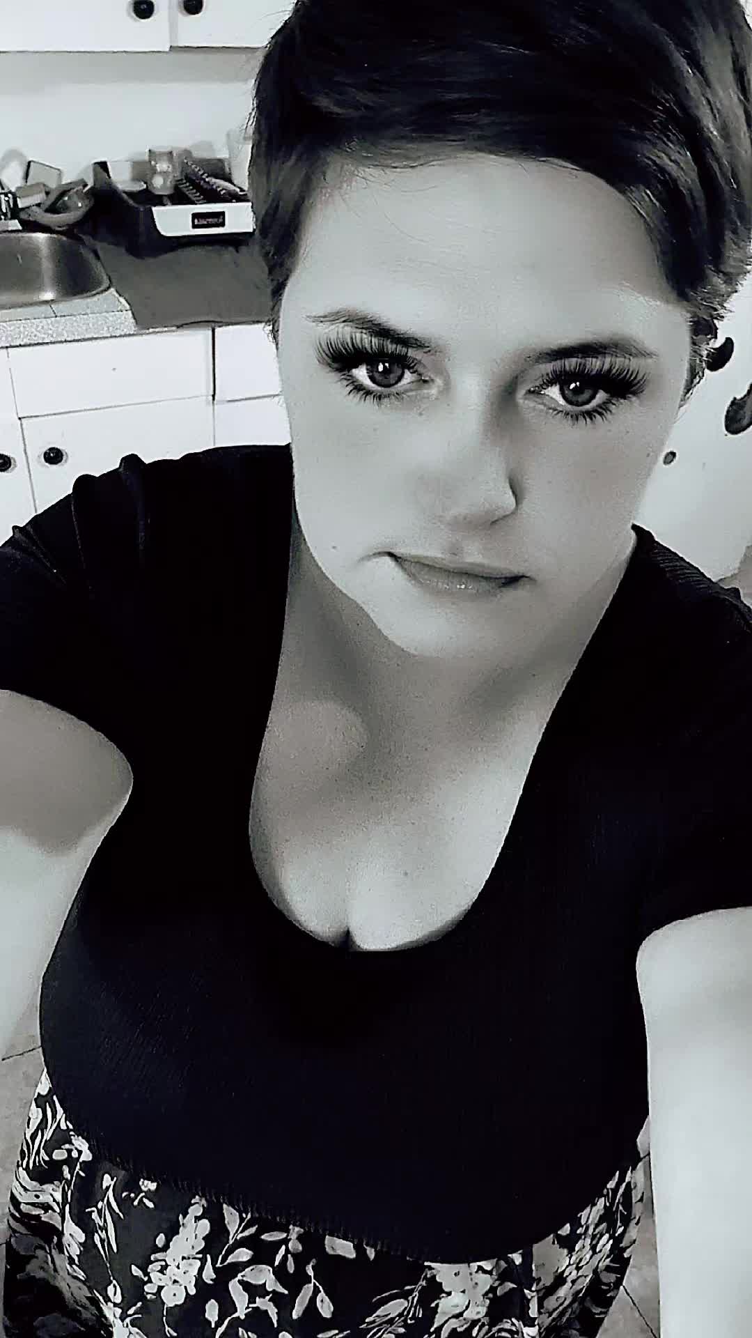 @dedeanne