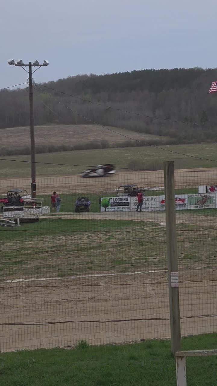 @woodhullraceway64