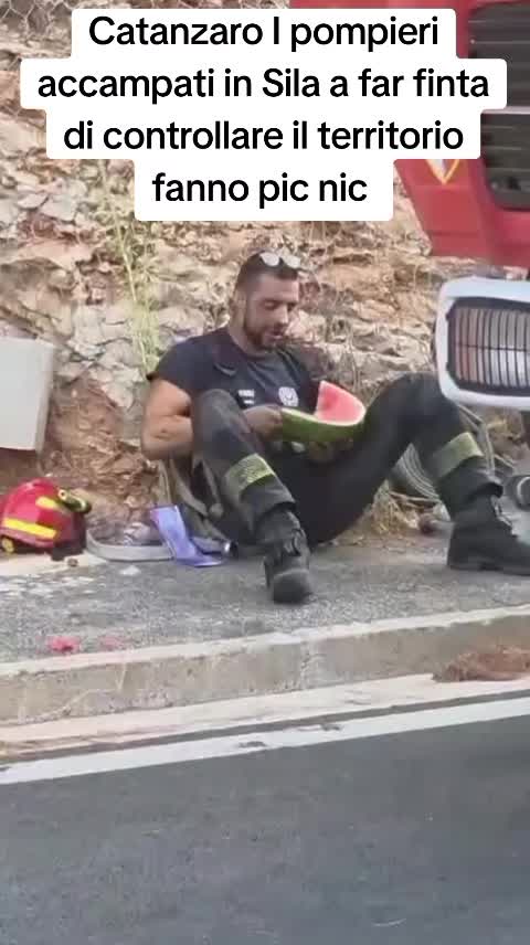 @Vitaliano Corasoniti
