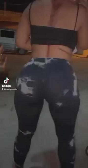 @AuriYasmin