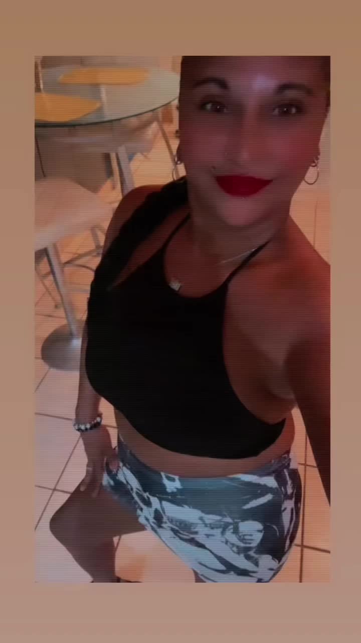 @Carmen Roman
