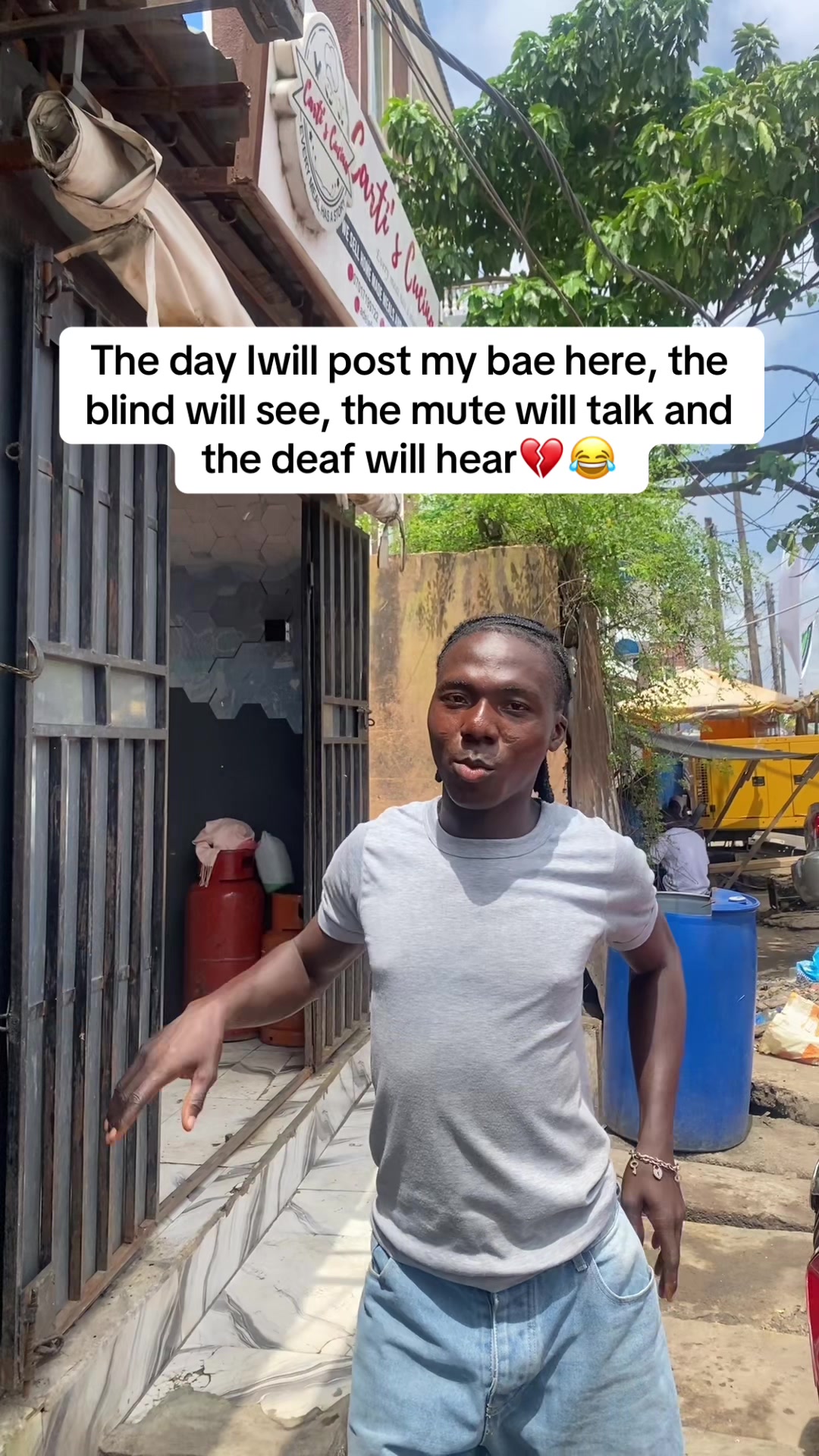 @Ayomide💔💐