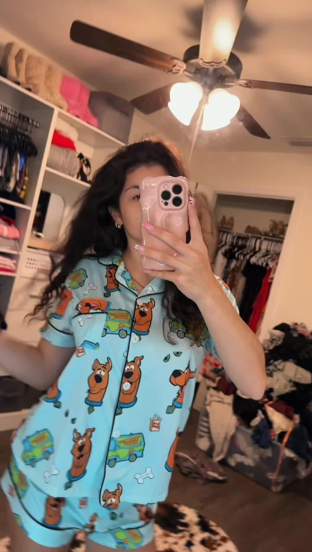 @lindseycannistra