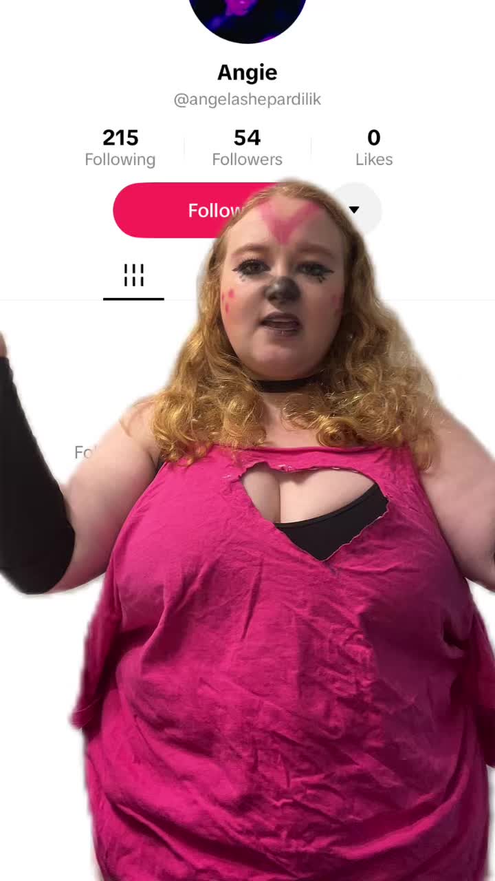 @Little_Red_Cosplay