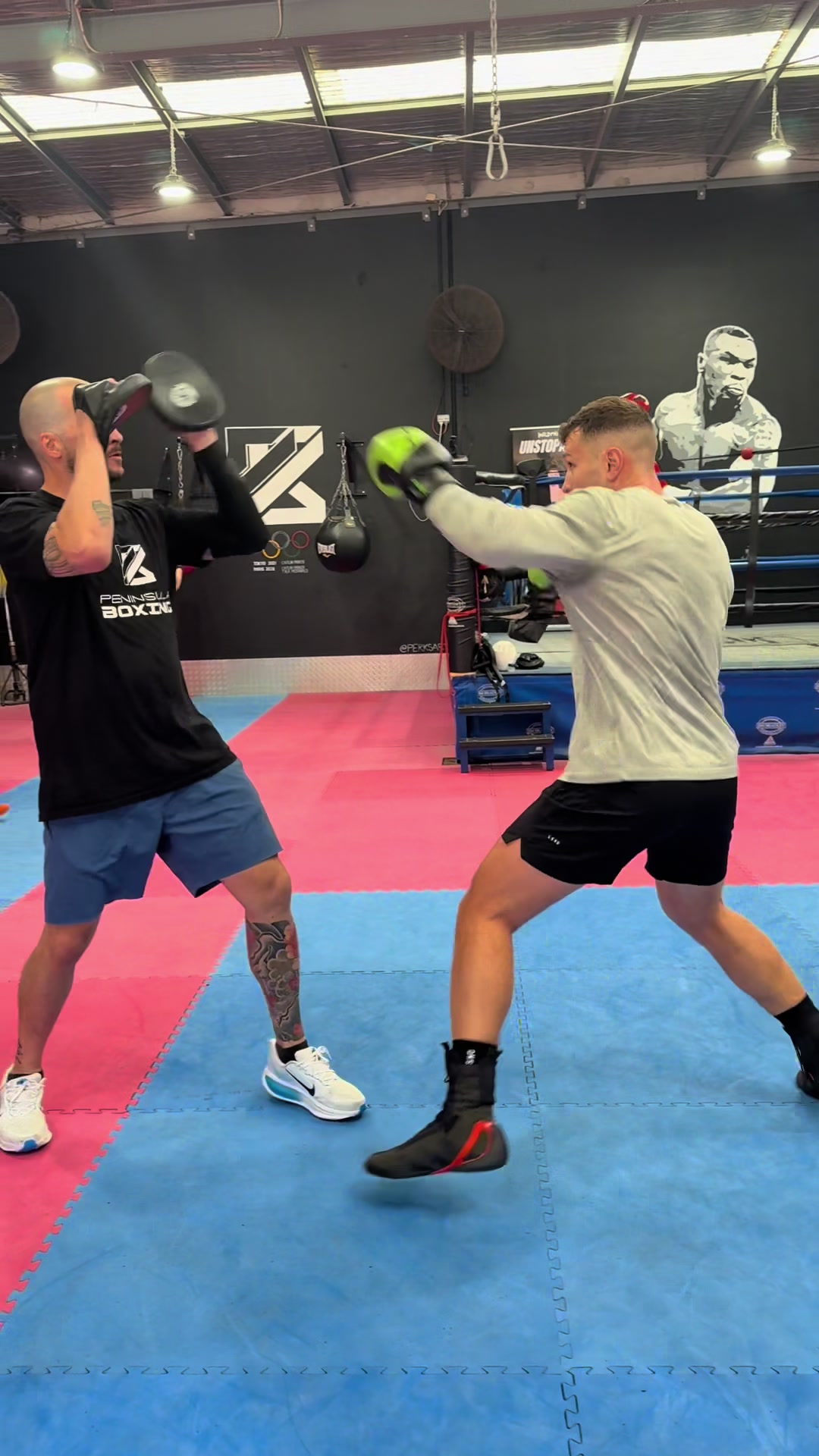 @Boxing Coach Marcos