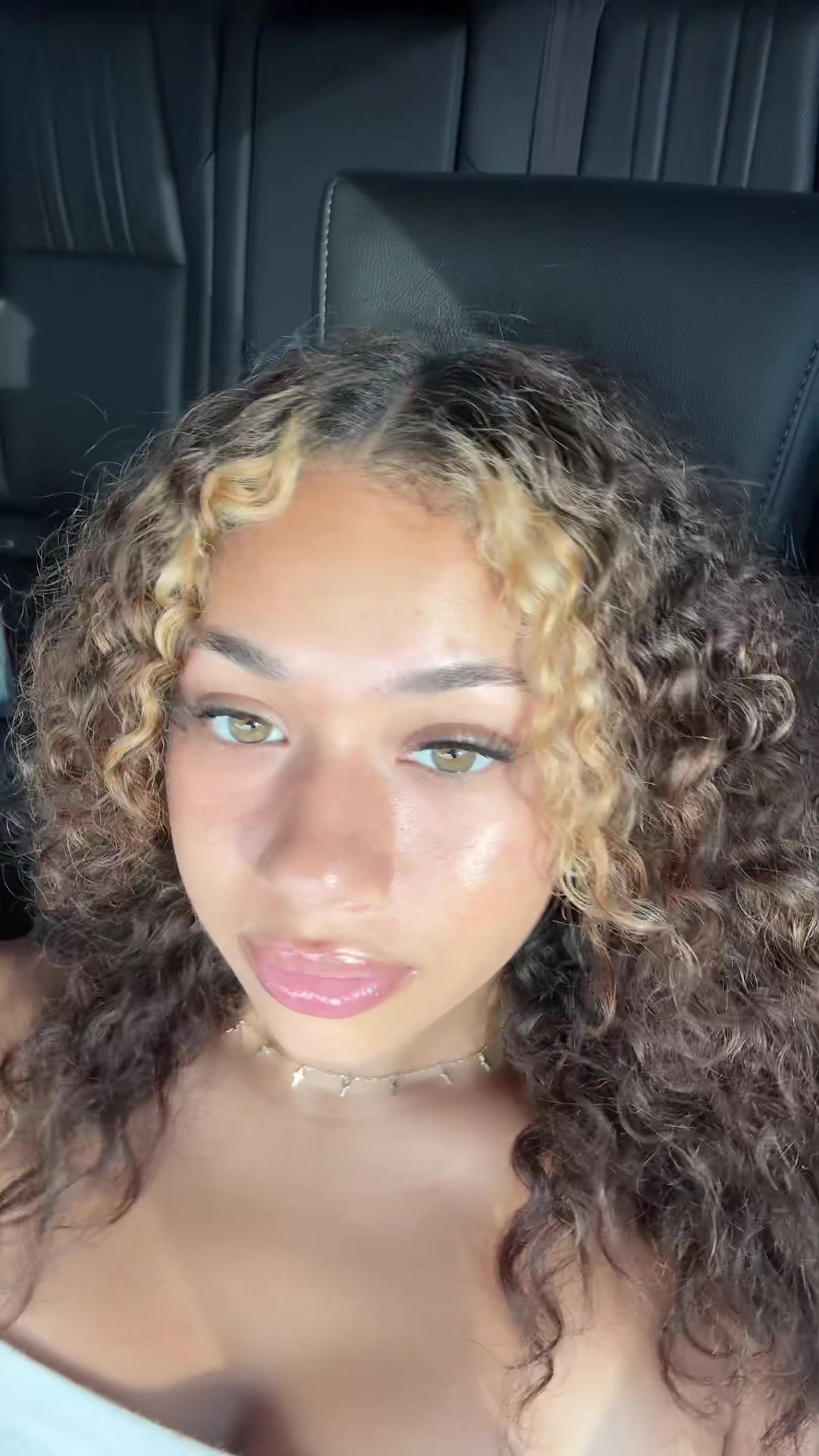 @Tiara
