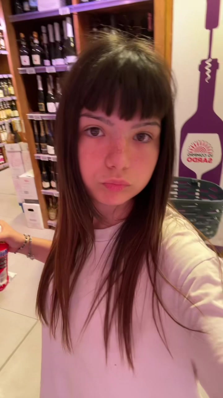 @selena