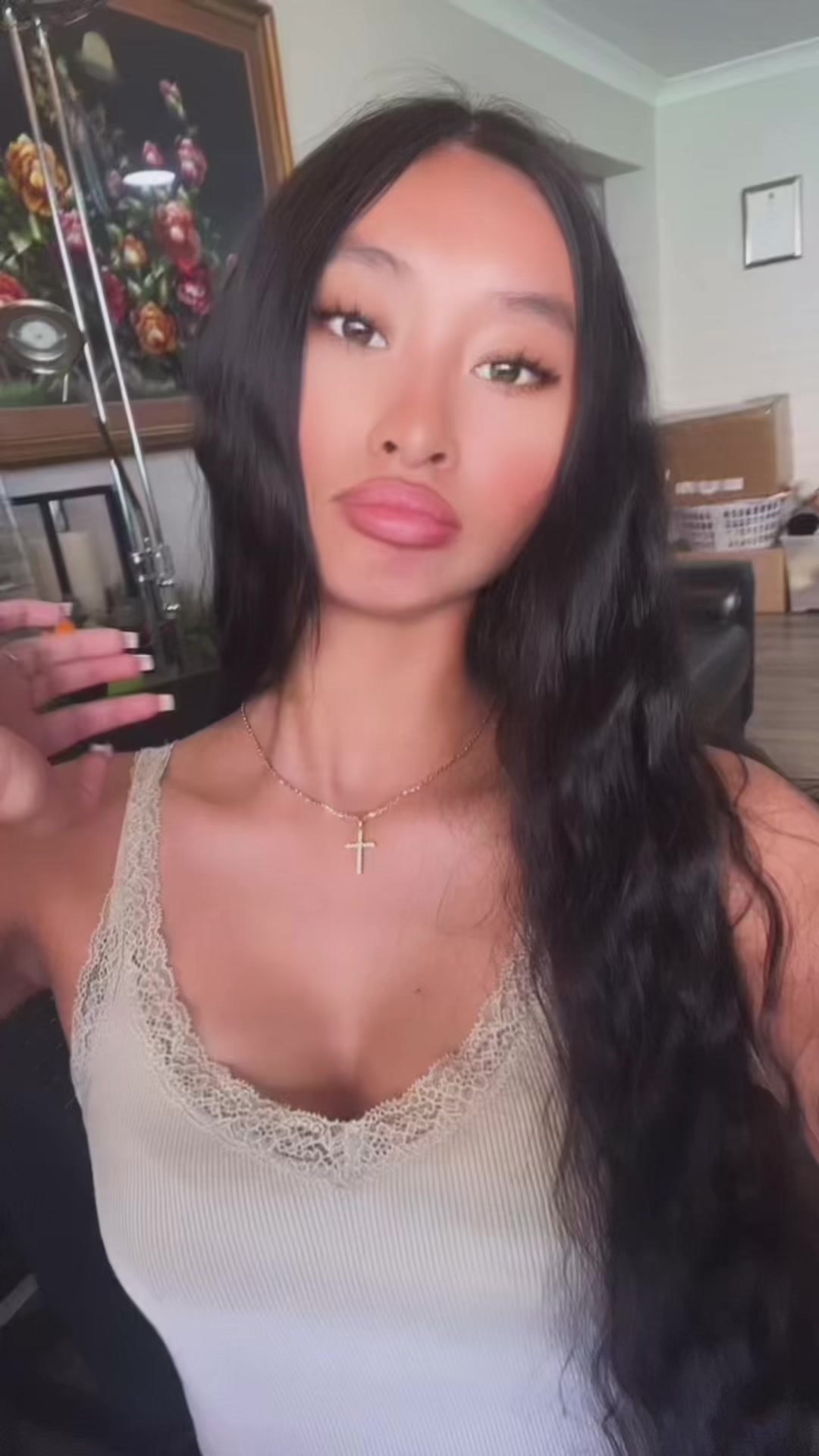 @Bella☦️