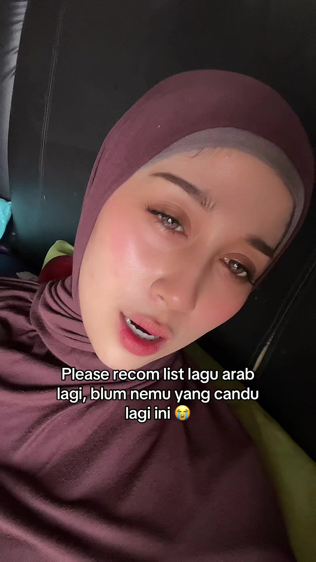 @Silvia Andrianiii