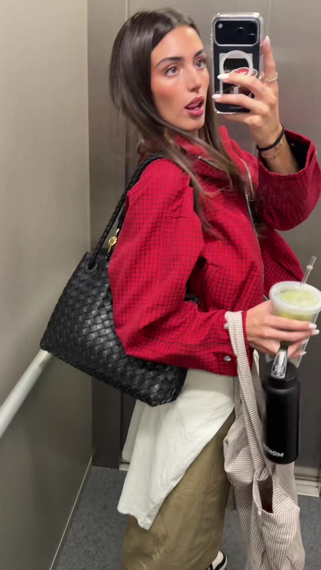 @mai