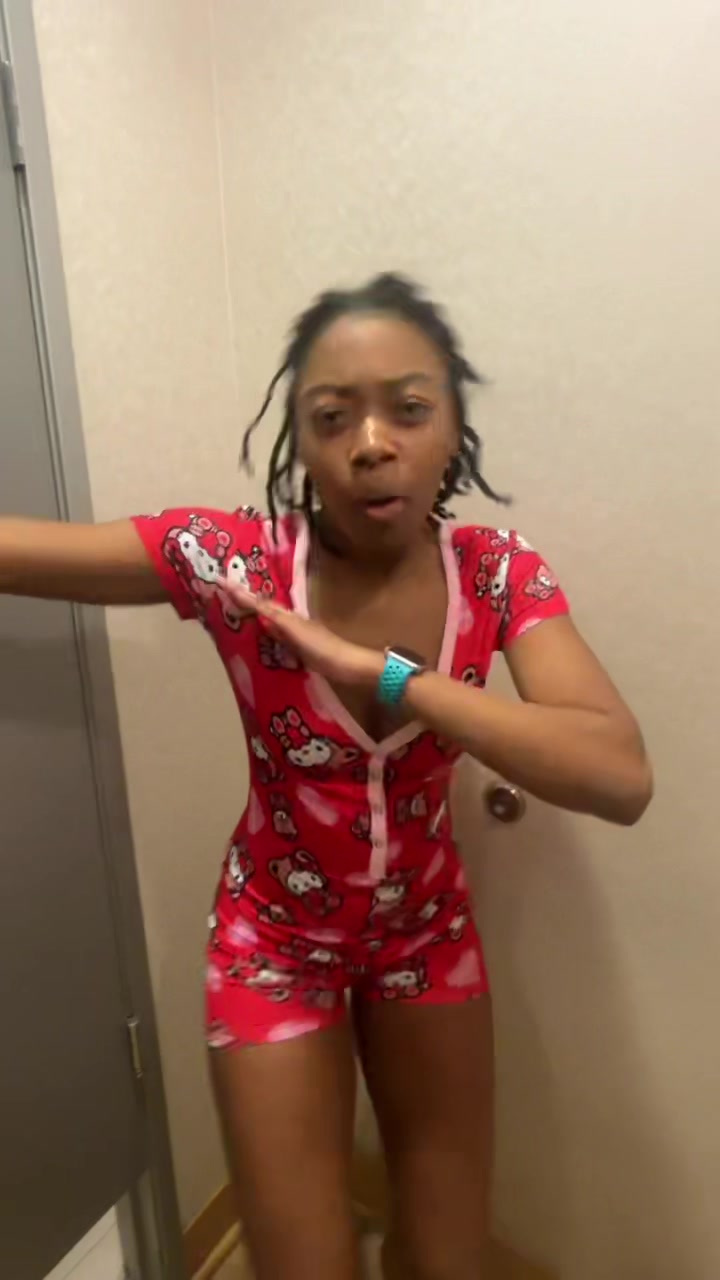 @ℒ🎀
