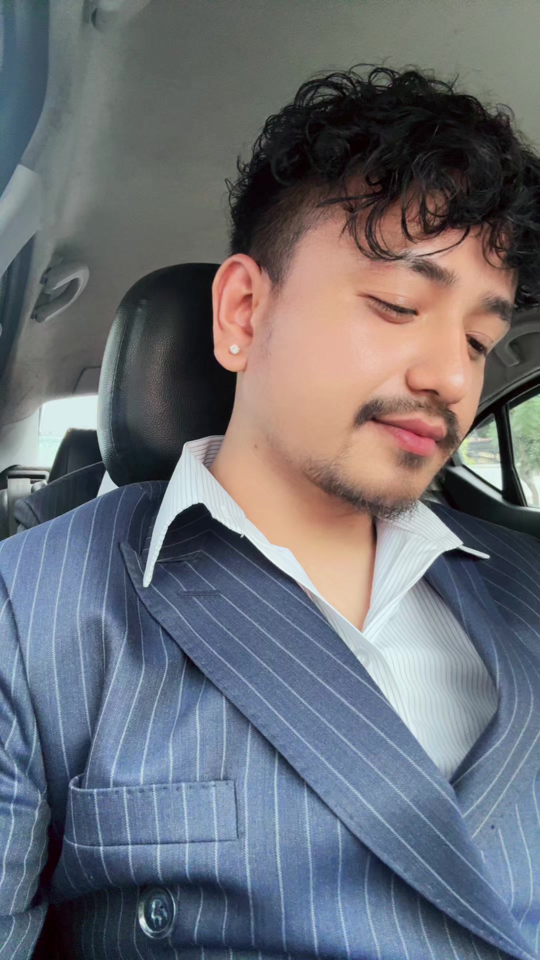 @Razz_baniya05
