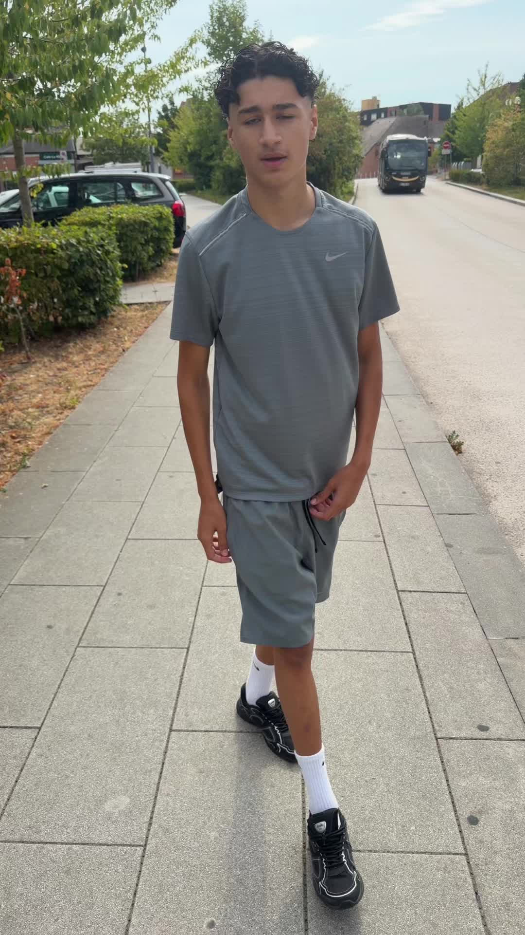 @R9B