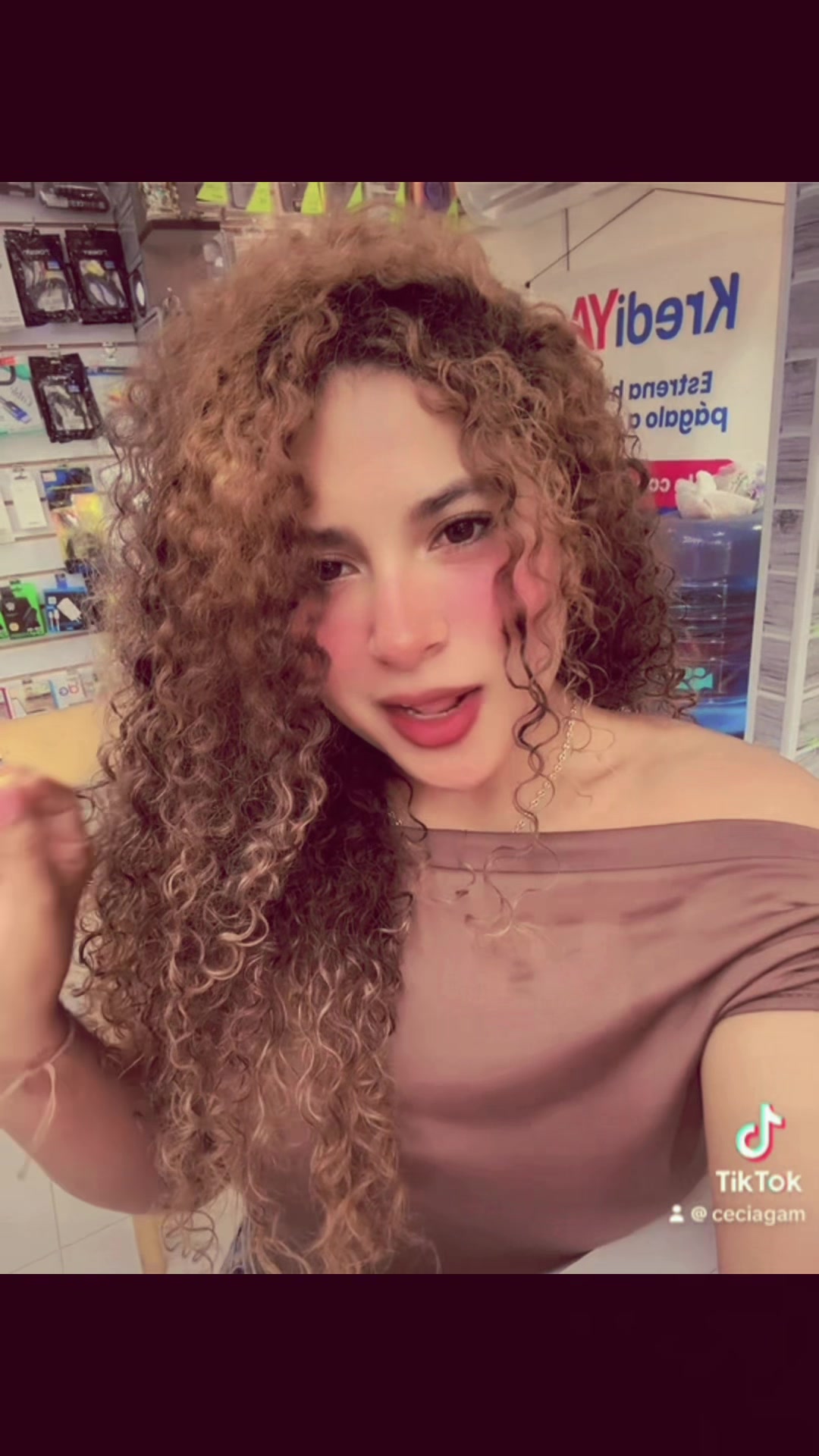 @ceci Elias