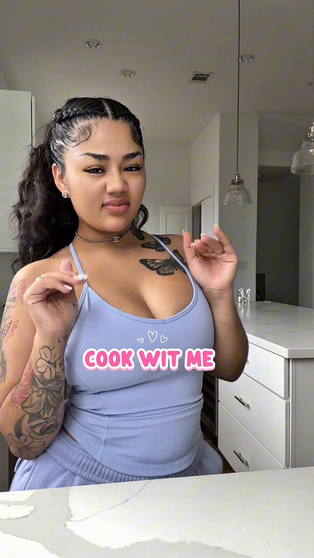@Daysidukesho