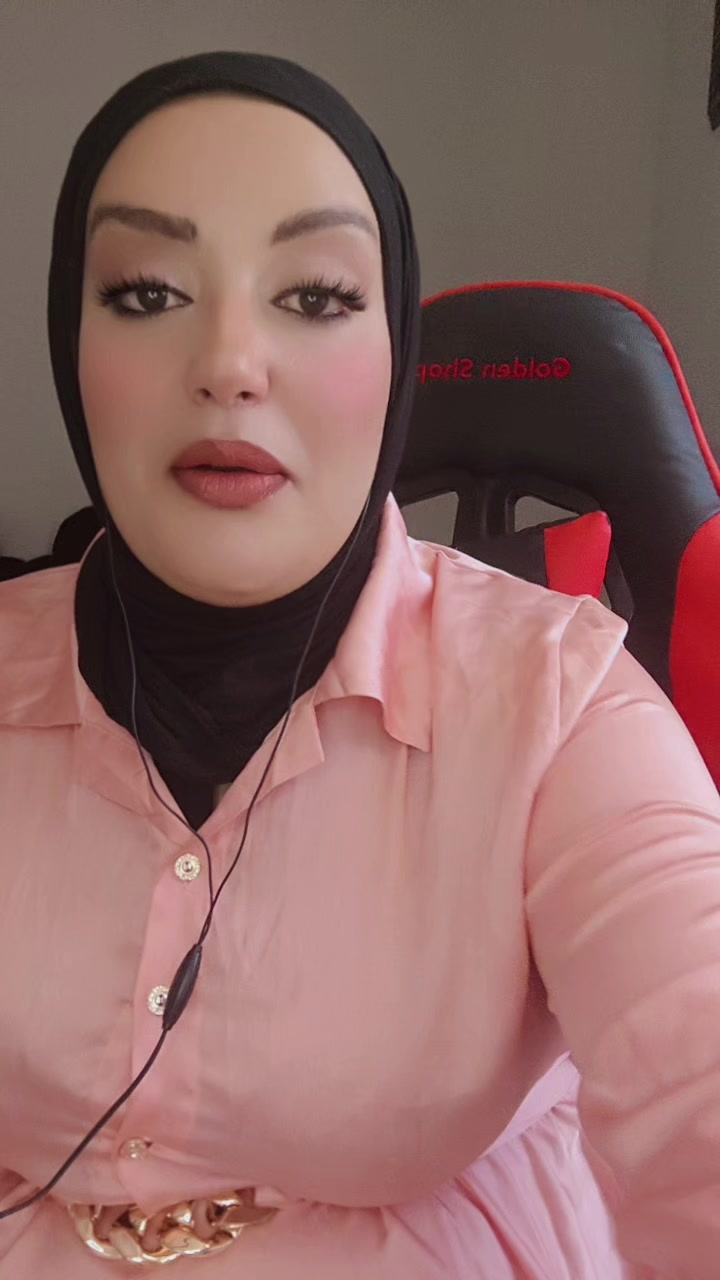 @مروة (وزيرة السعادة)🇩🇿