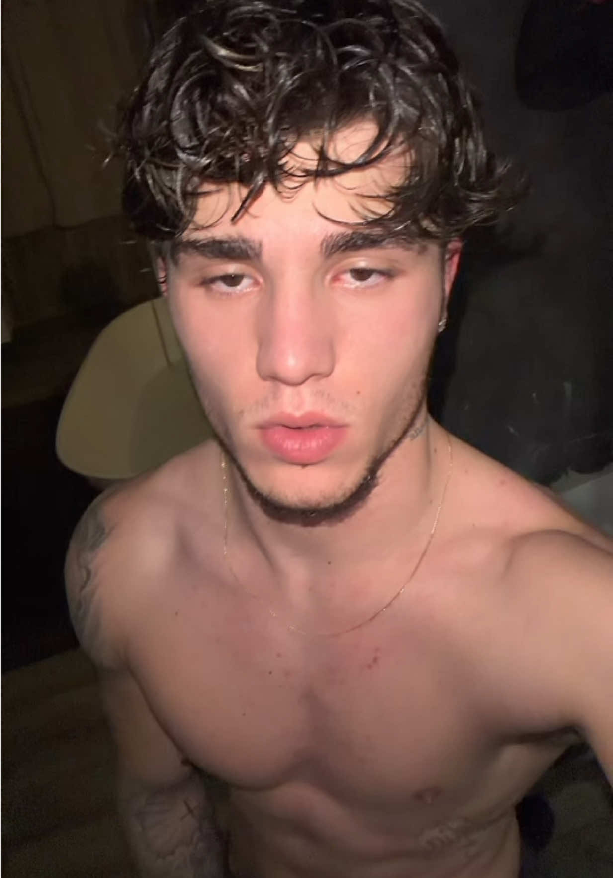 @&AElig;