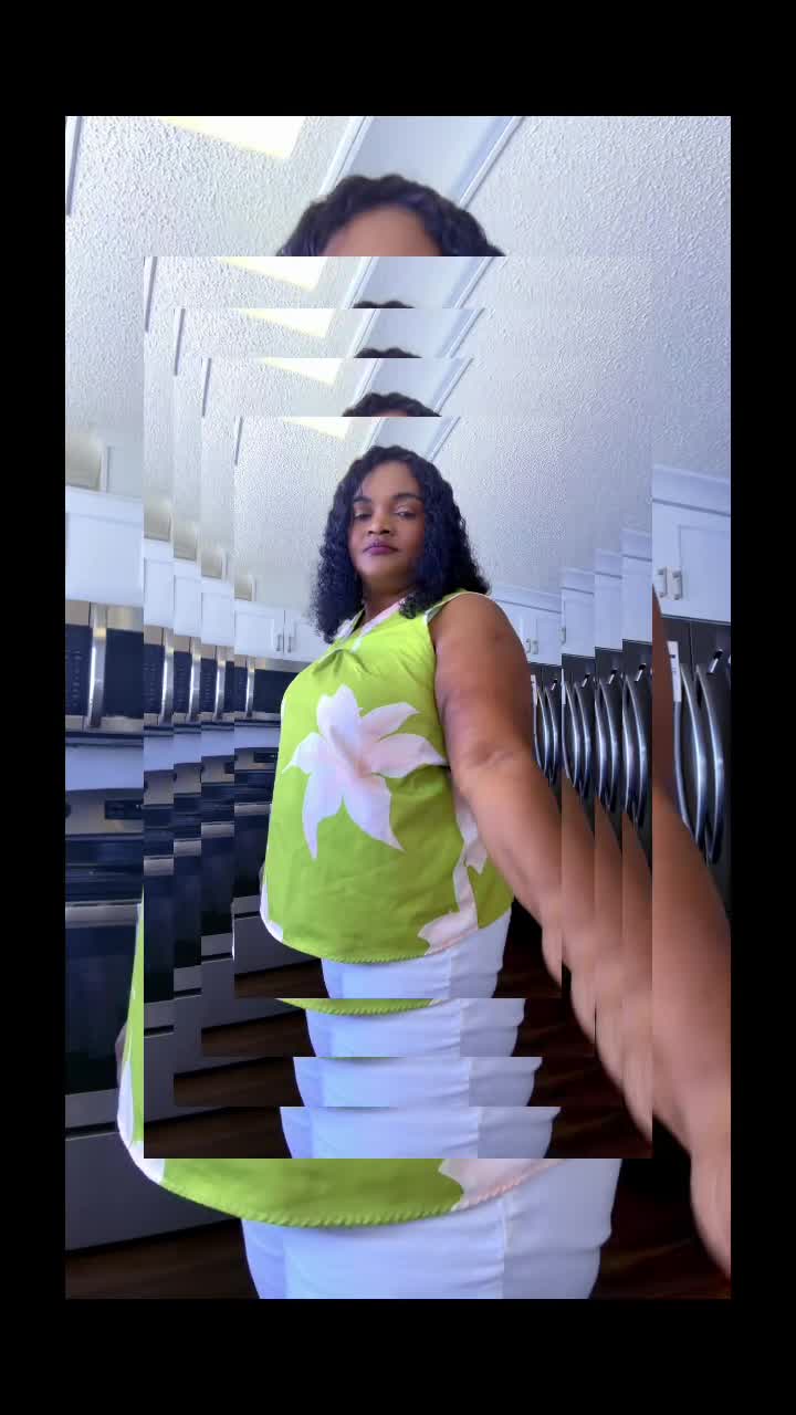 @glorias._boutique