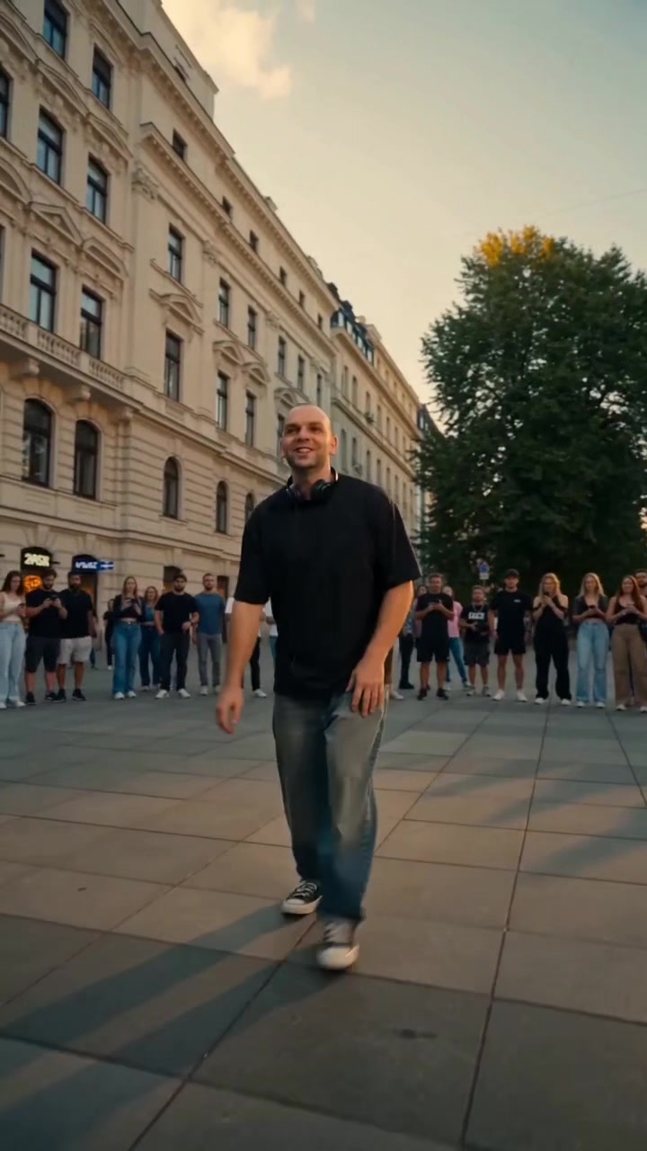 @Di