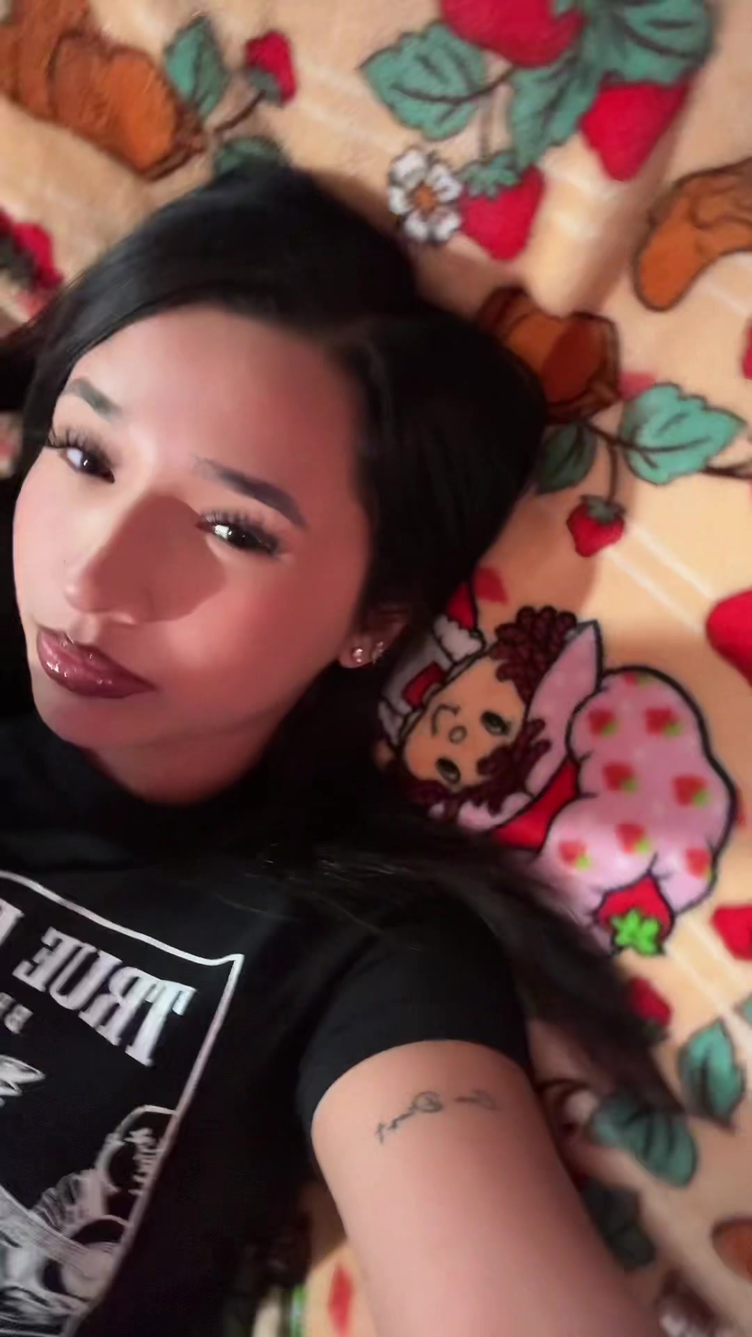 @ari 𖣂