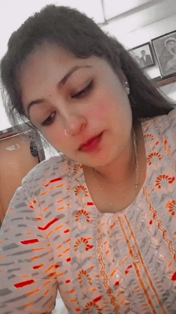 @👑KR'S WIFE 11💞18👑