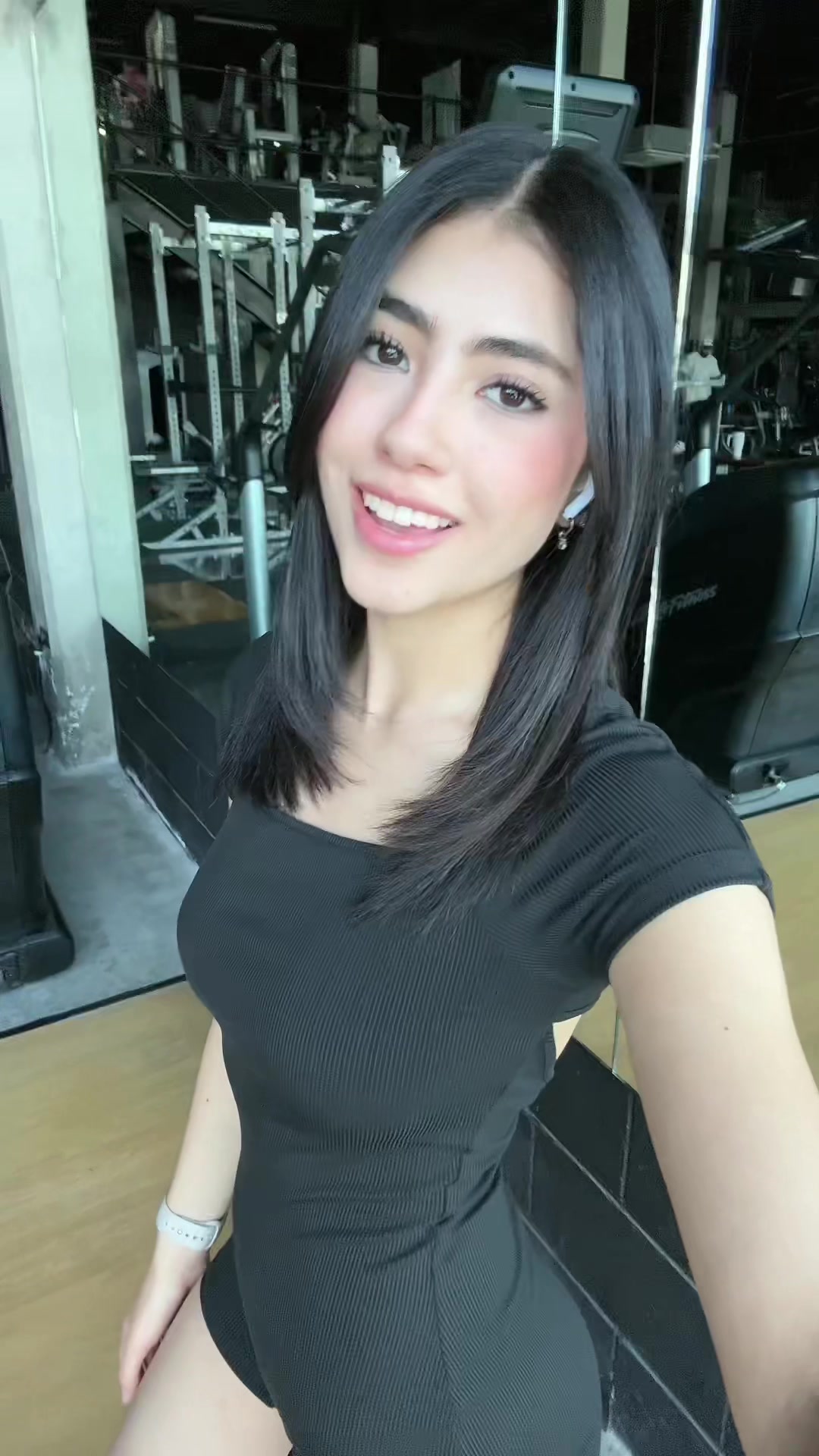 @nicoleriverz