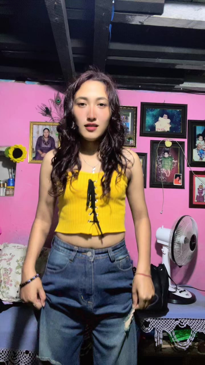 @🐼