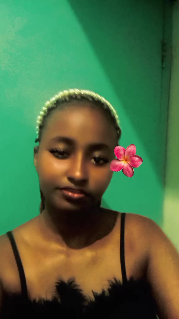 @sally wangari