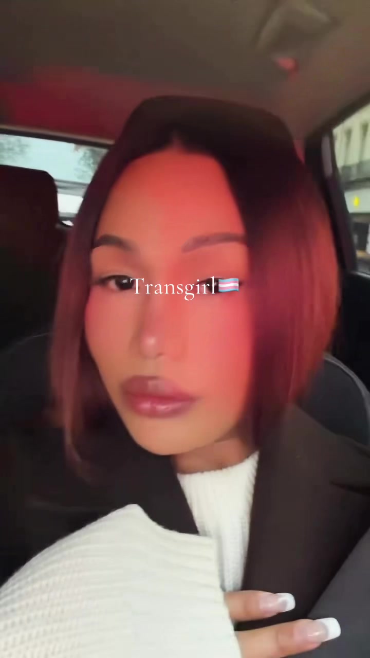 @Samantha🏳️⚧️