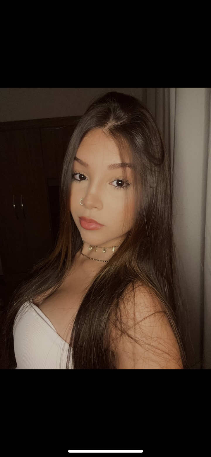 @𝓛𝓪𝓻𝓲 🎀