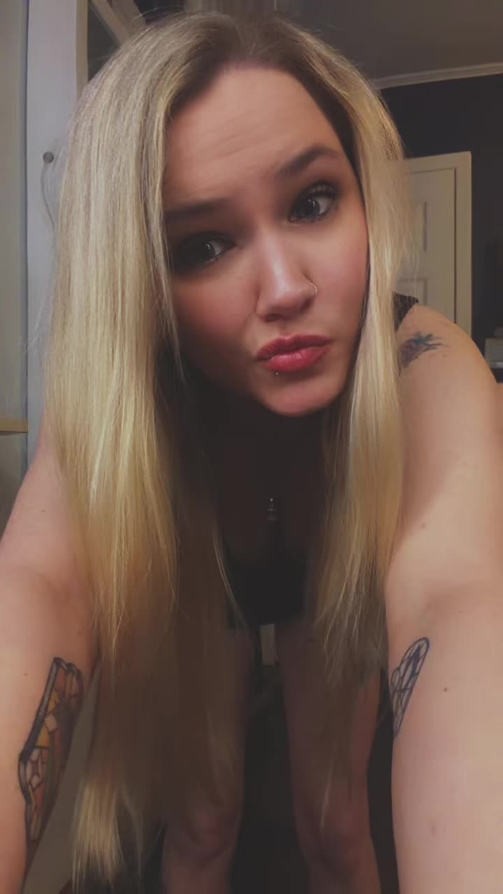 @𝓛𝓲𝓵 𝓑𝓲𝓽🌻
