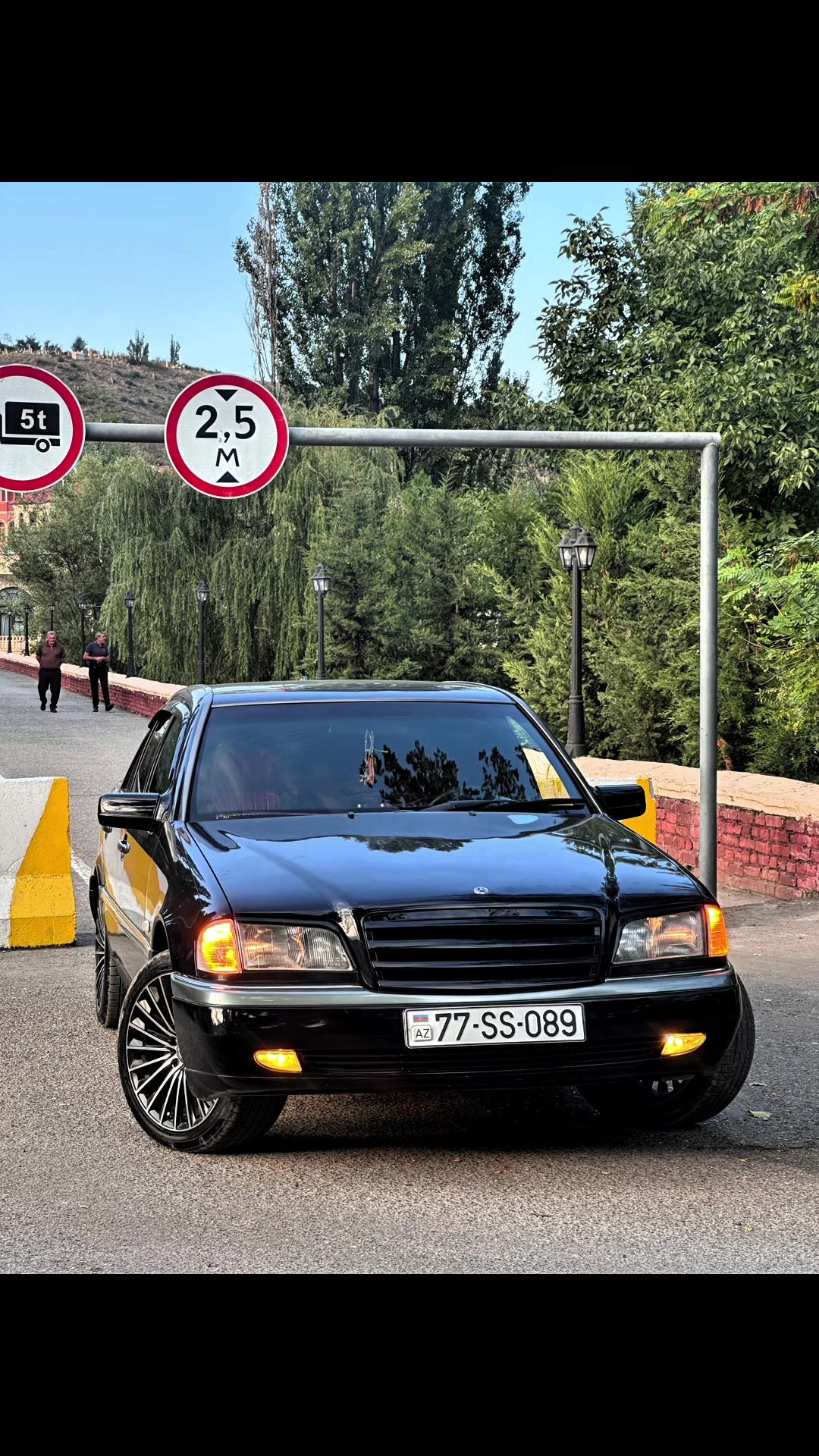 @Ülvi_089.