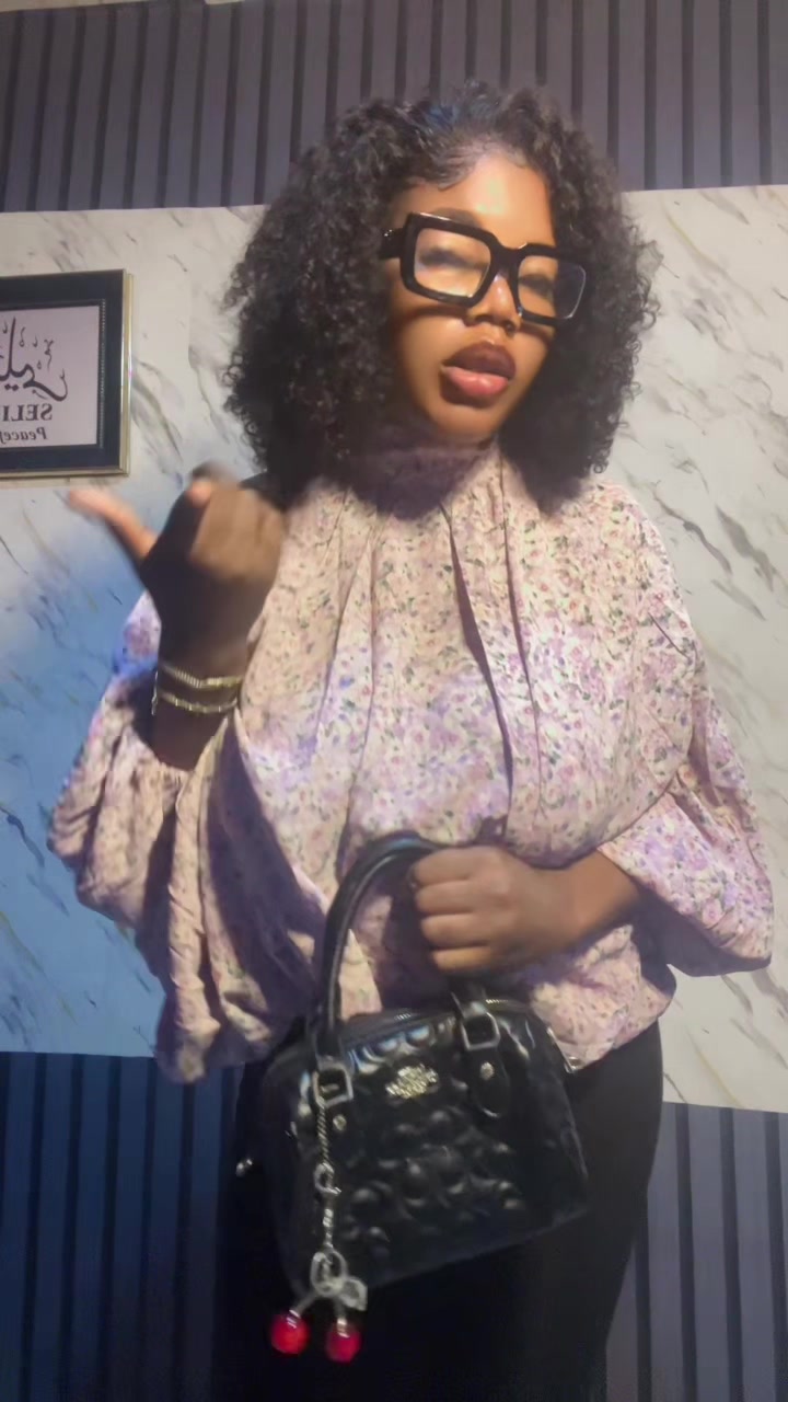 @DAMILOLA🦋
