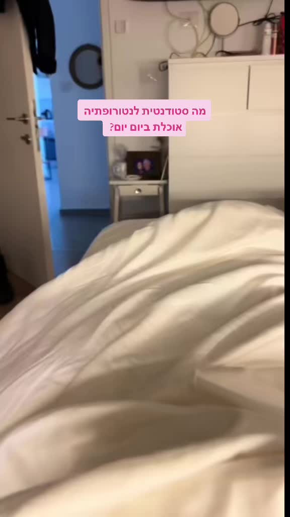 @Henezra_