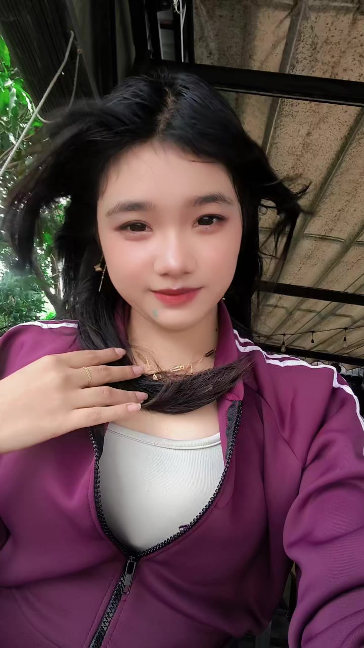 @Mãy🐼
