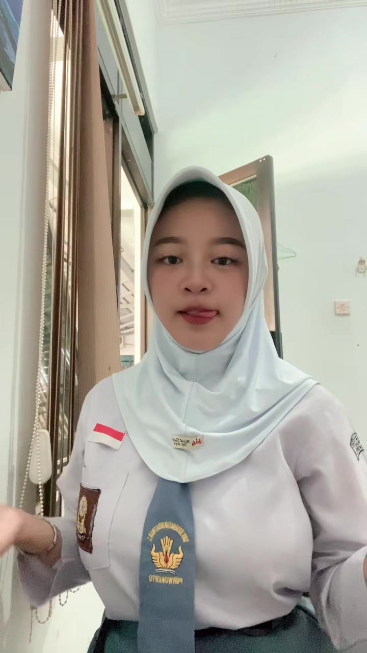 @anglrhmdni