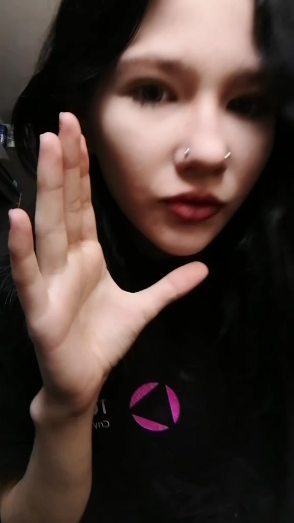 @valeria.999