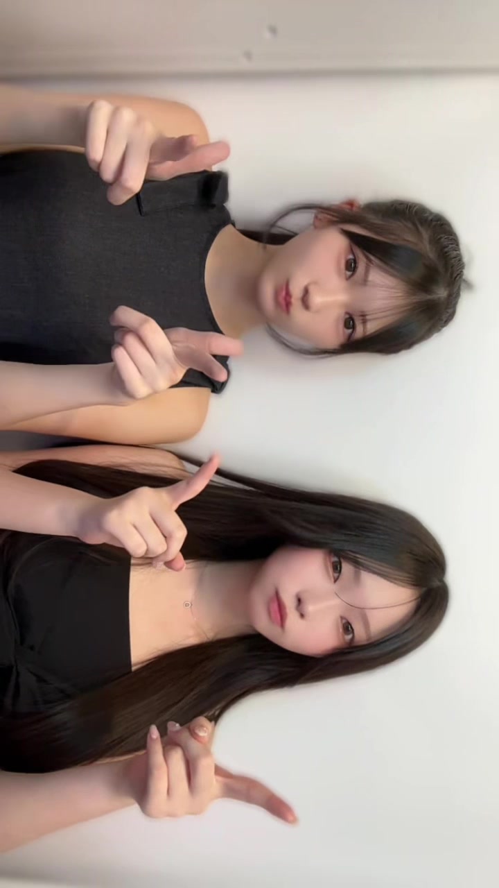@るう