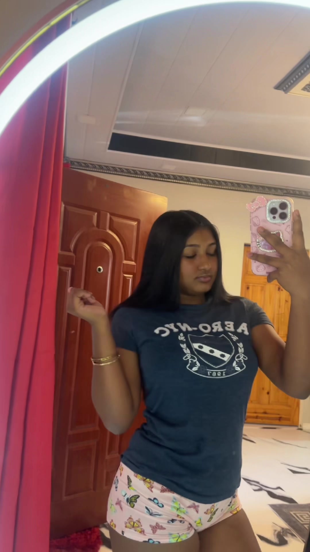 @xoxo._nella