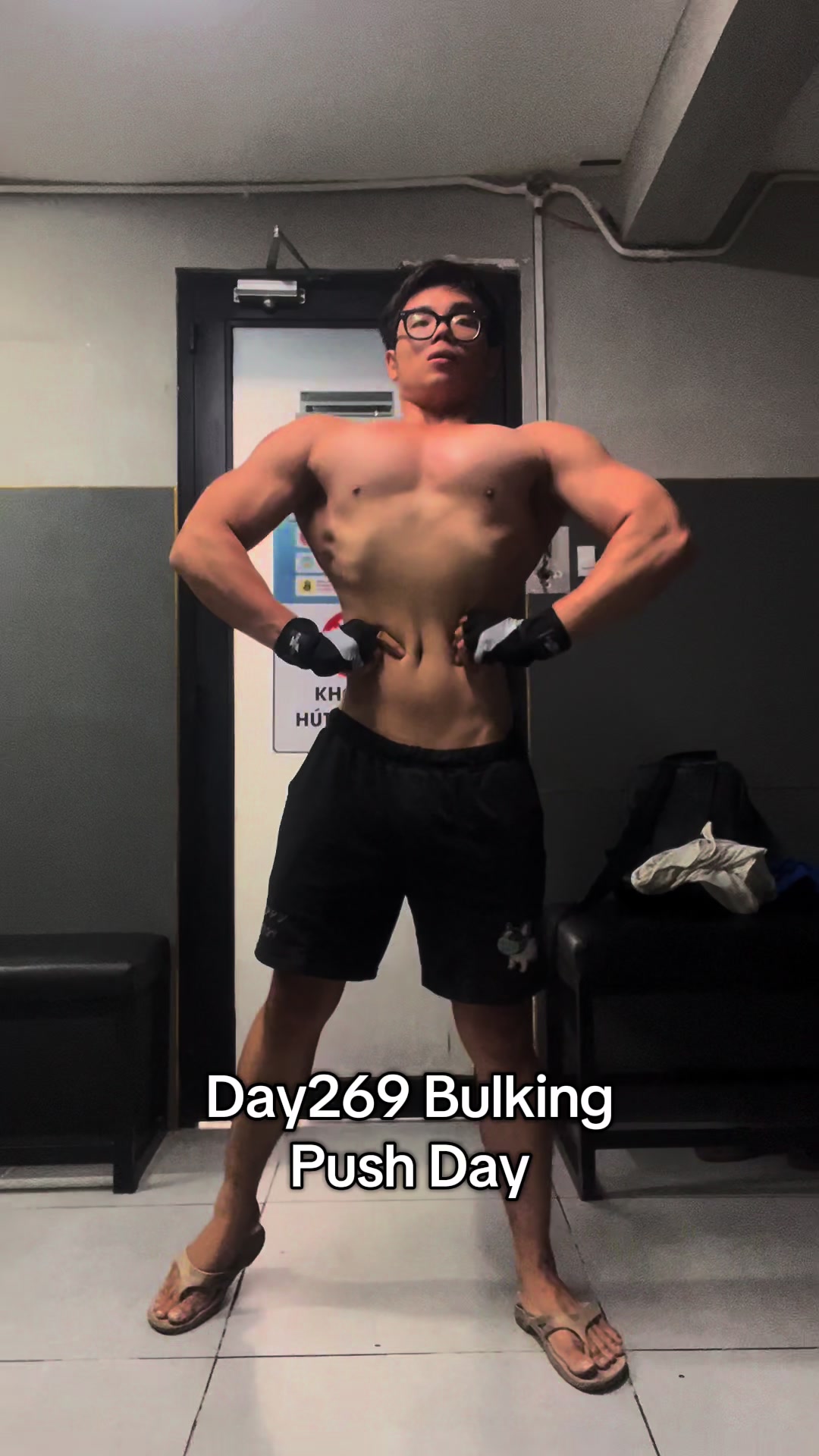 @Kent thích tập gym