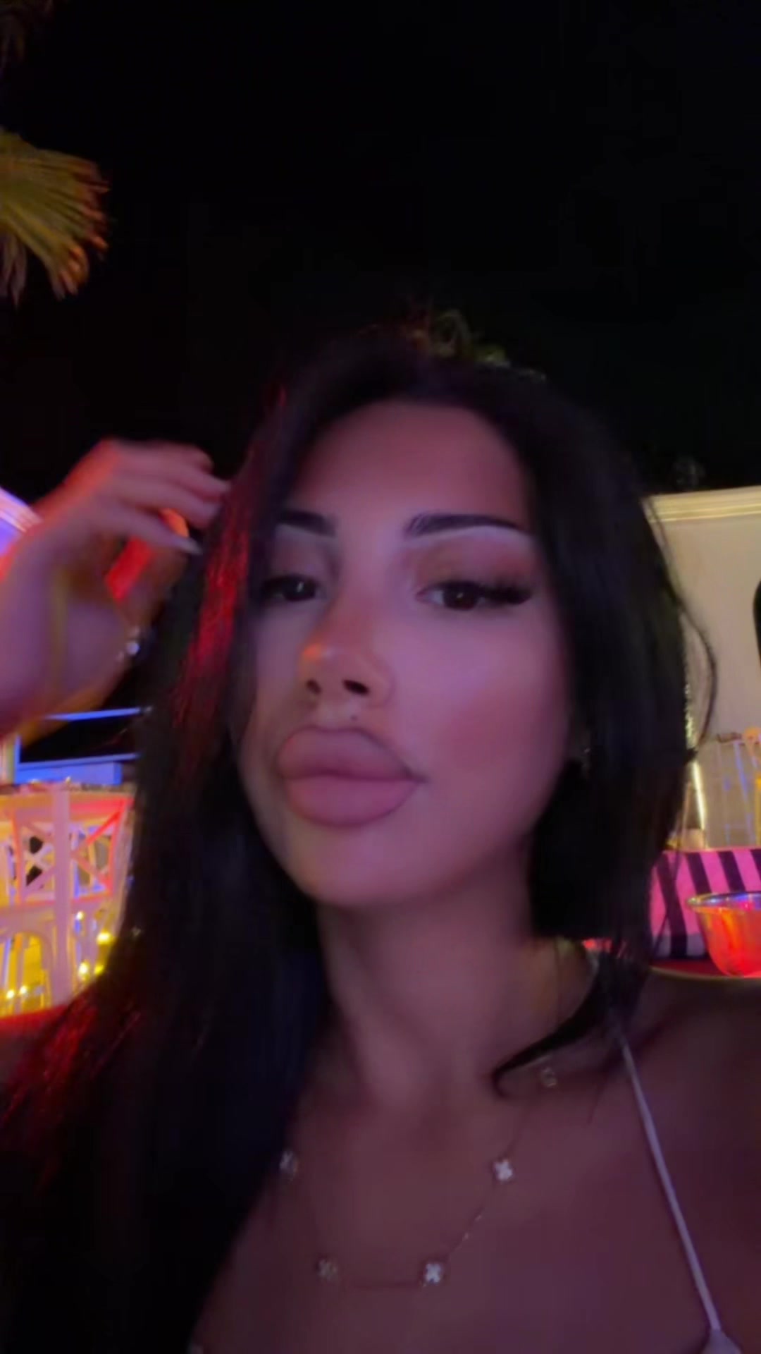 @la._.faa