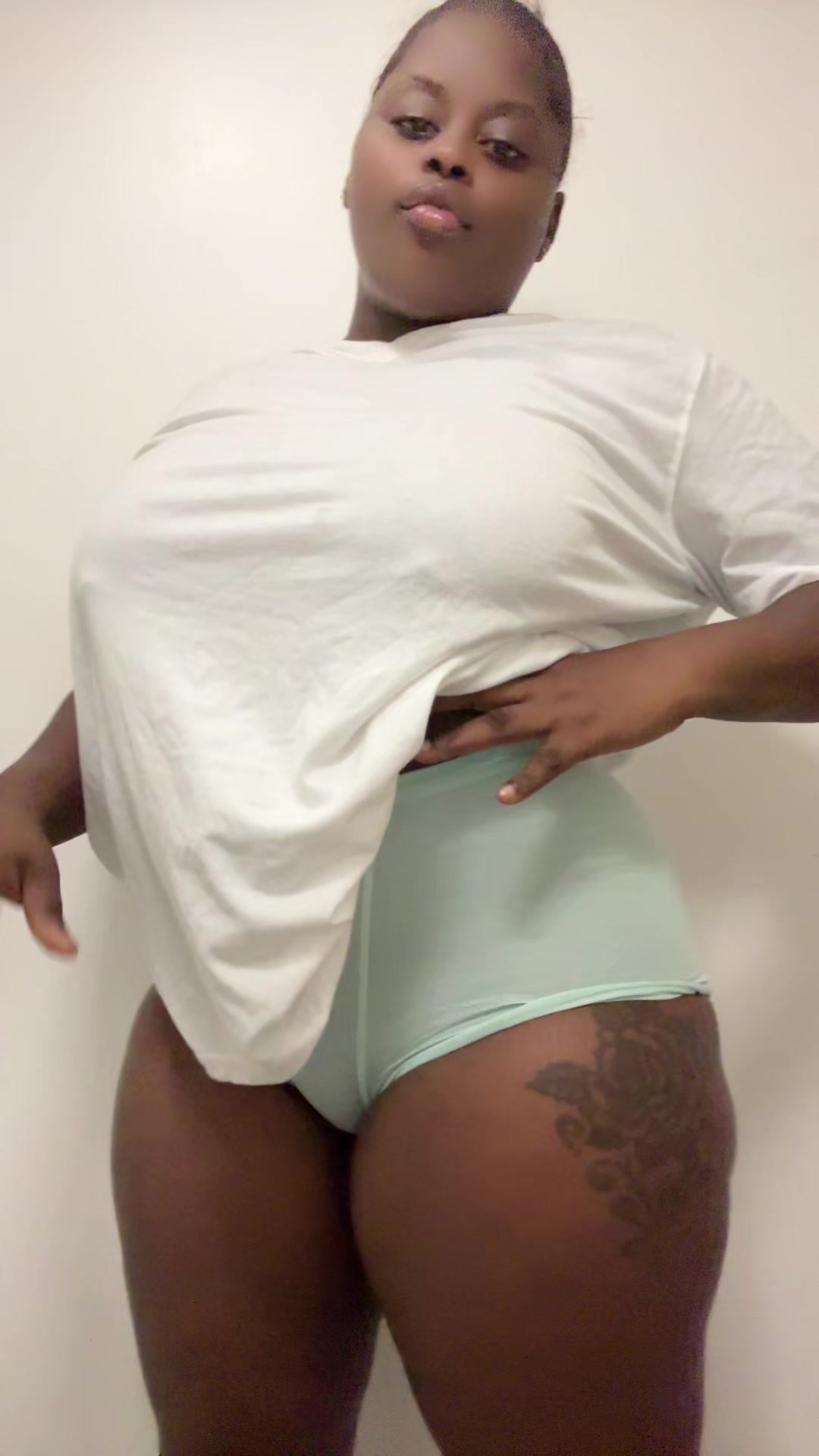 @Mickayla🧸🍫
