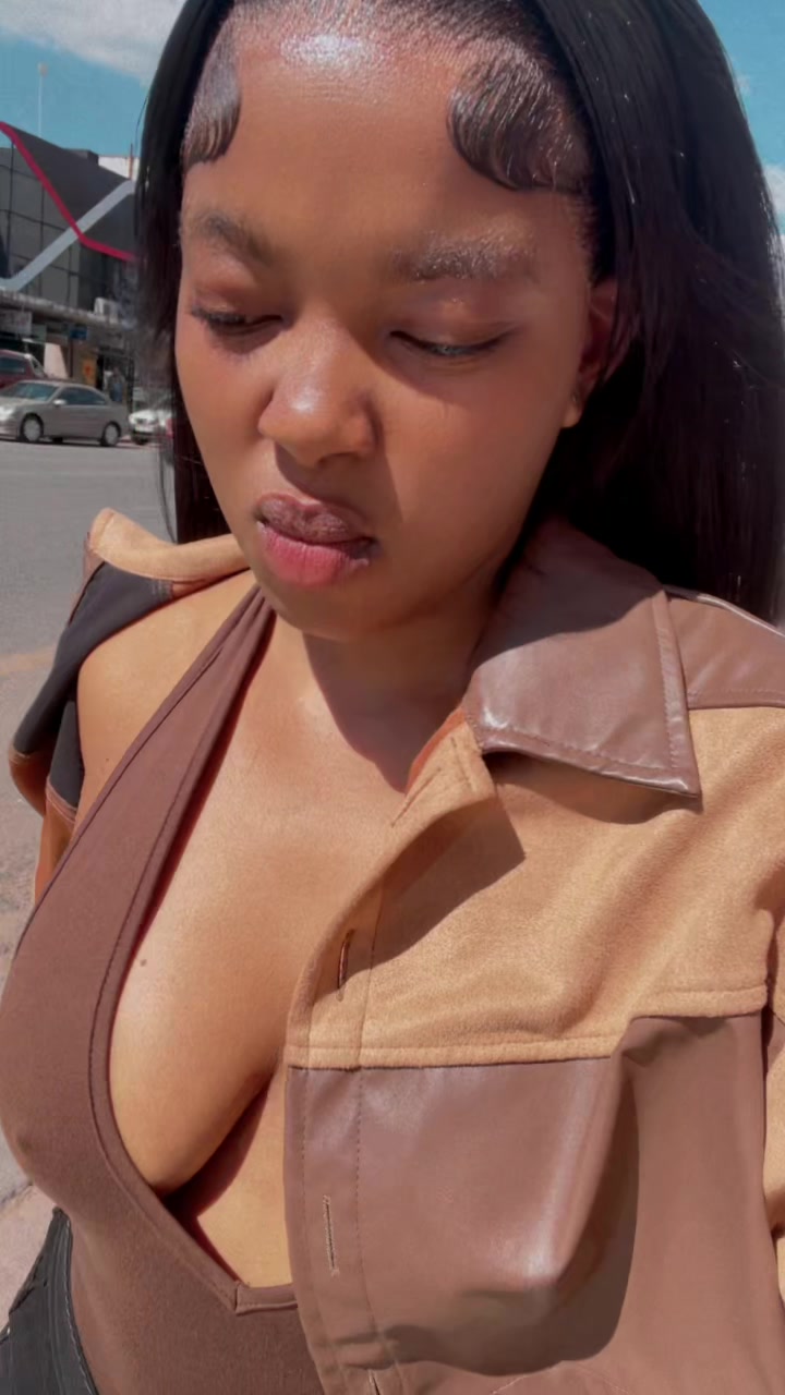 @leratomanamela20