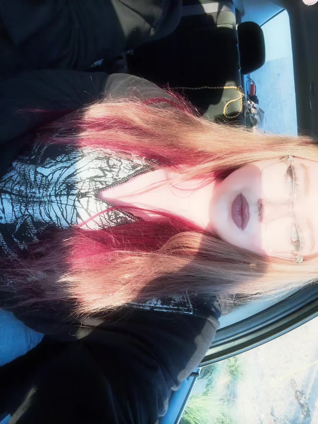 @🎀