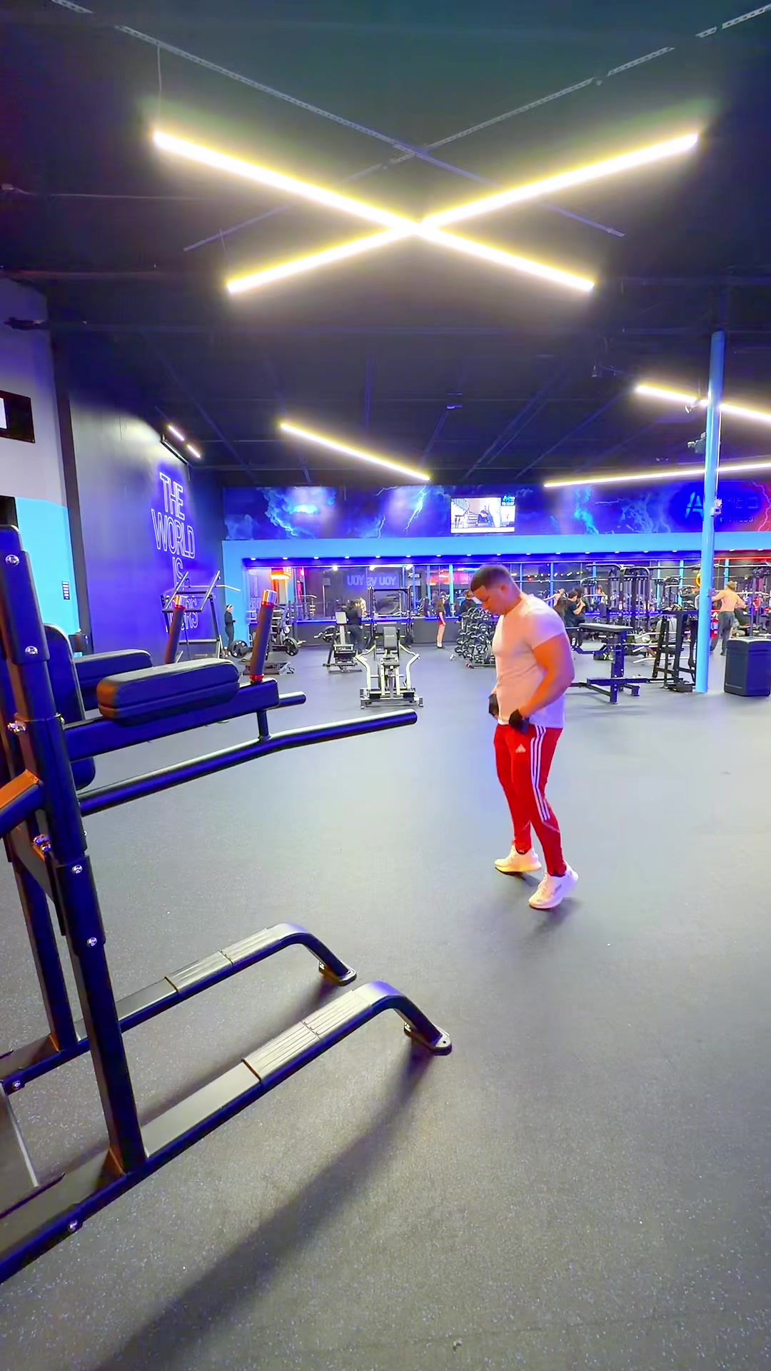 @Johanpoficial