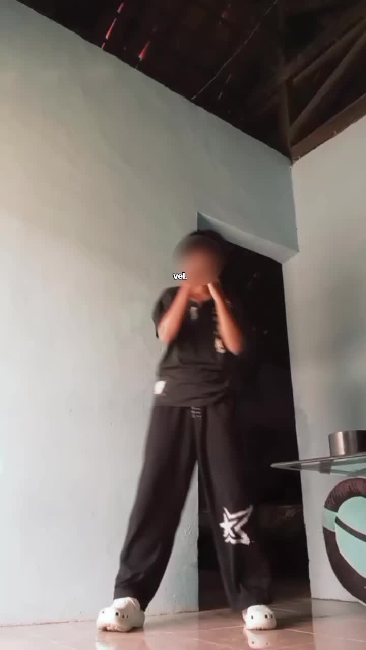 @vel.