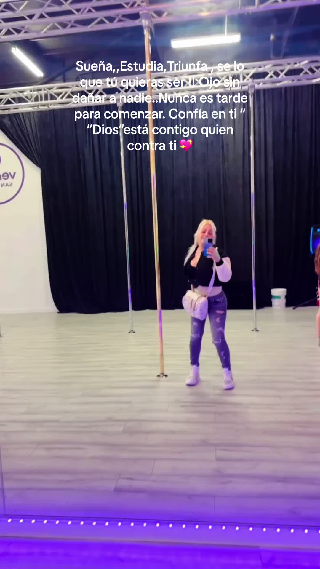 @SailynCast