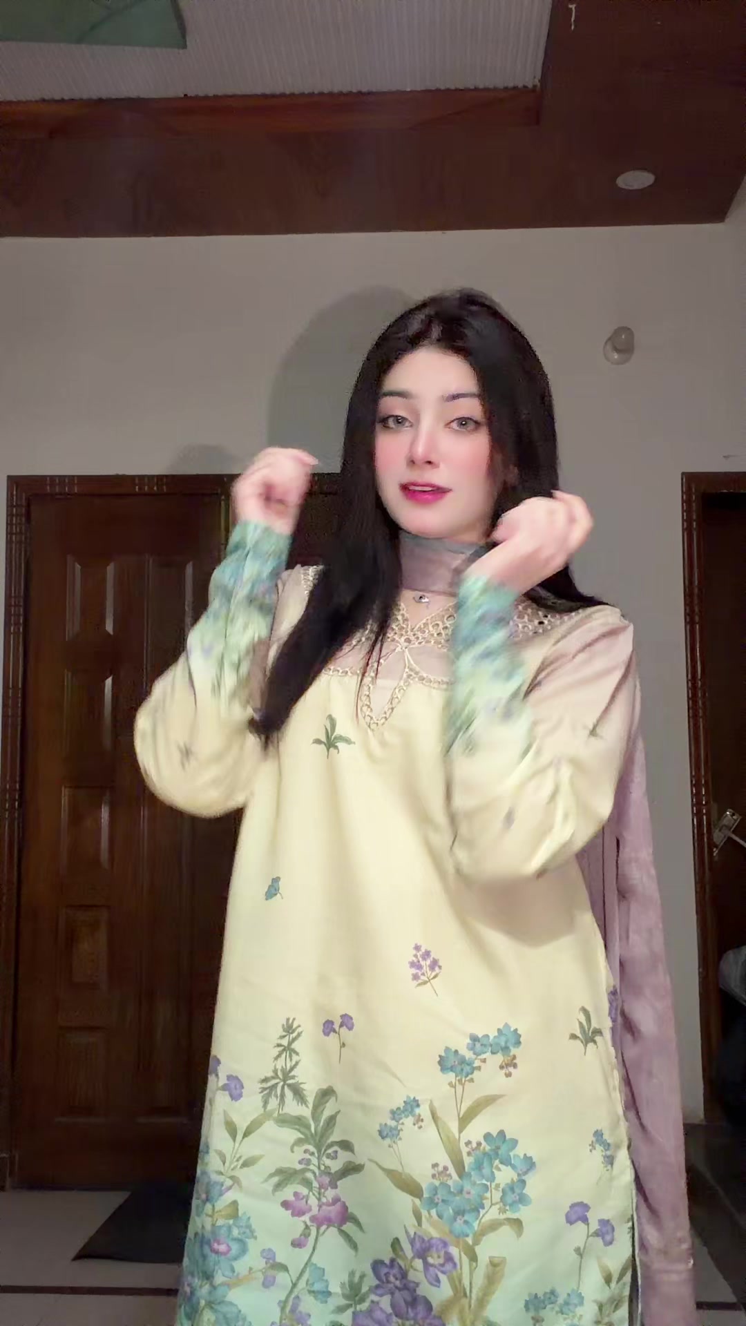 @Zahra🤍